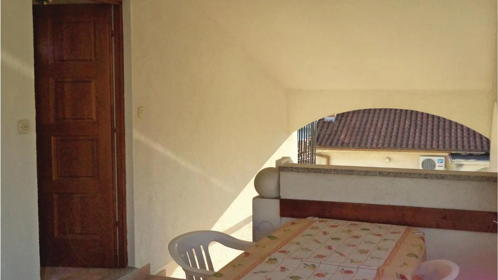 Beautiful Apartment In Pula With House Sea View